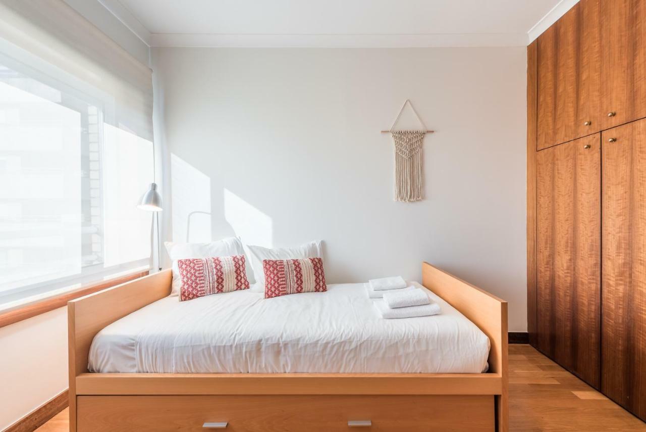 Guestready - Cactus Balcony - Free Private Parking Apartment Porto Bagian luar foto